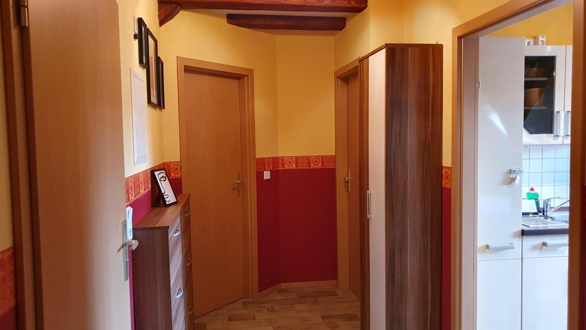 Ferienwohnung Im Gutshof Direkt Gegenueber Dem Schloss, Rhododendronpark Mit Terrasse Und Wlan Kromlau エクステリア 写真